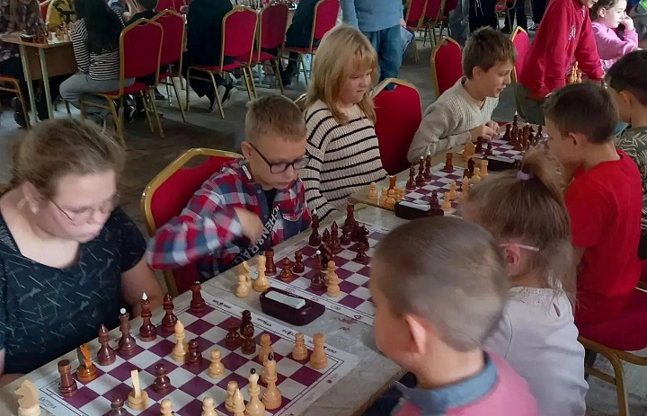 Шахматы снова в игре: Дворец творчества возрождает традиции