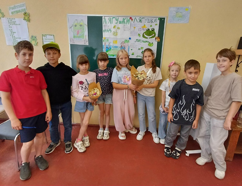 В рамках празднования Дня семьи, любви и верности во Дворце творчества детей и молодёжи прошла увлекательная квест-игра, посвящённая традиционным российским ценностям