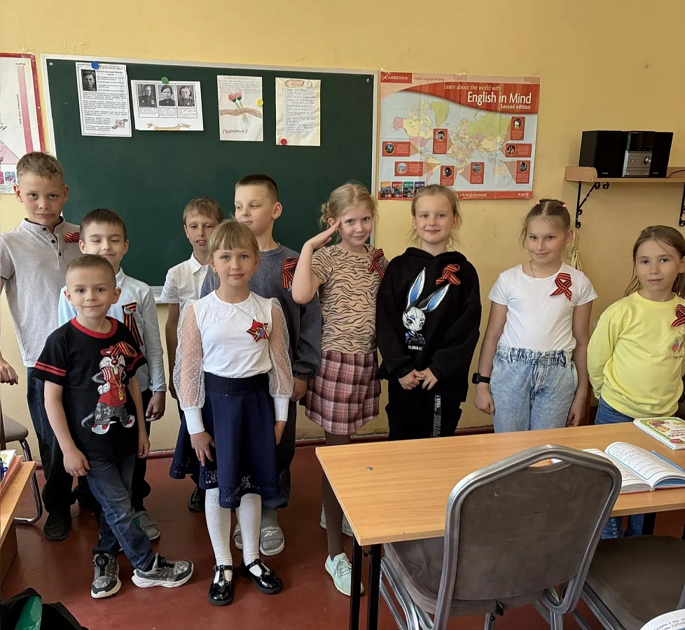 «Герои моей семьи»: уроки мужества во Дворце творчества