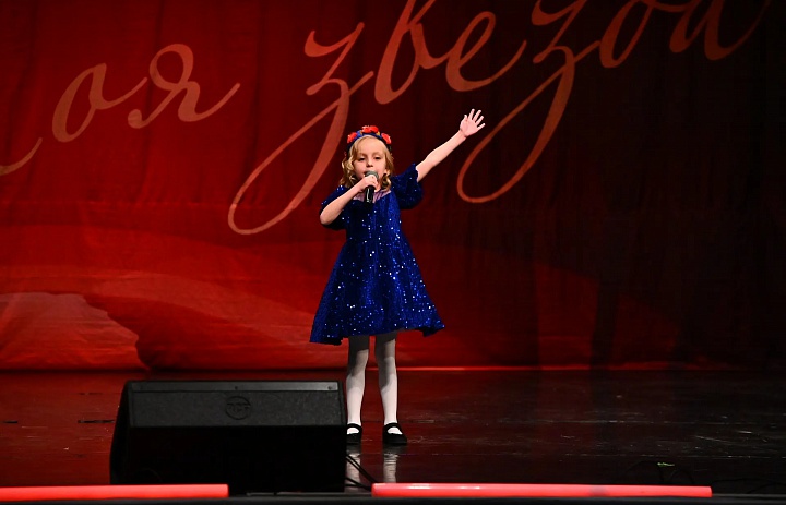 Поздравляем с победой солистку вокальной студии "Ритмы Балтики"